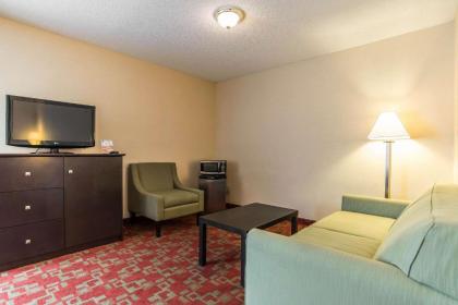 Quality Inn Shelburne - Burlington - image 13