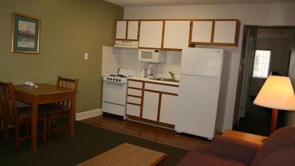 Affordable Suites Shelby - image 14