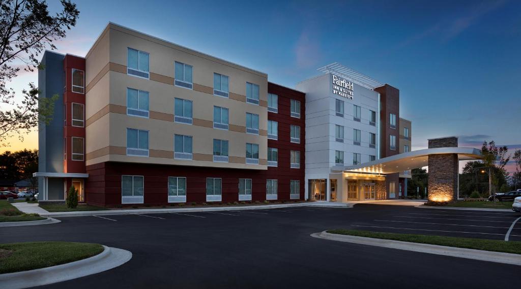 Fairfield Inn & Suites by Marriott Shelby - main image