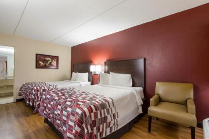 Red Roof Inn Shelbyville - image 10