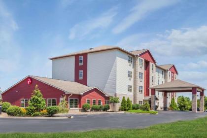 Ramada by Wyndham Shelbyville/Louisville East - image 1