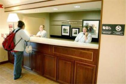 Hampton Inn Shelbyville - image 10