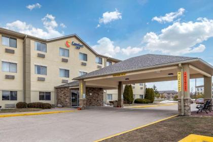 Comfort Inn Shelbyville North - image 4