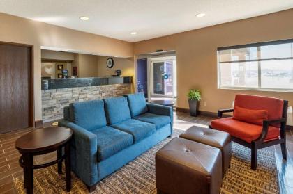 Comfort Inn Shelbyville North - image 6