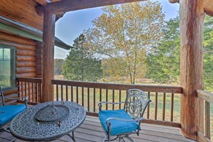 Huge Log Cabin with Deck - 5 Mins to Table Rock Lake! - image 13