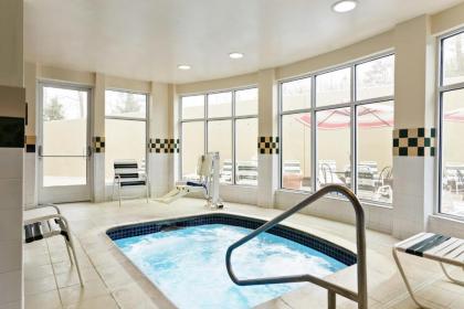 Hilton Garden Inn Shelton - image 9