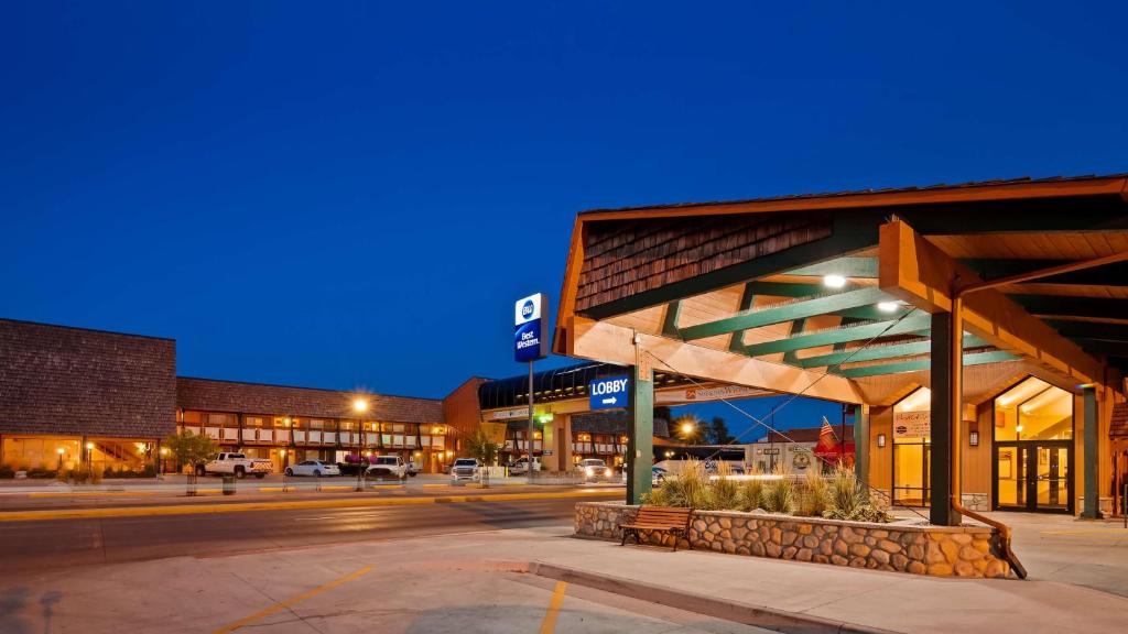 Best Western Sheridan Center - main image