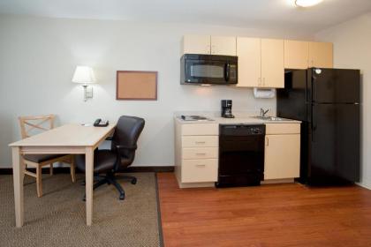 Candlewood Suites Sheridan an IHG Hotel - image 11