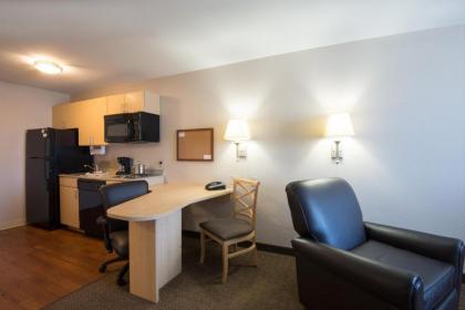 Candlewood Suites Sheridan an IHG Hotel - image 13