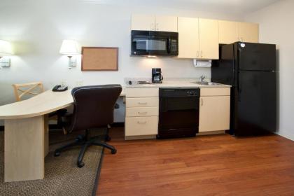 Candlewood Suites Sheridan an IHG Hotel - image 8