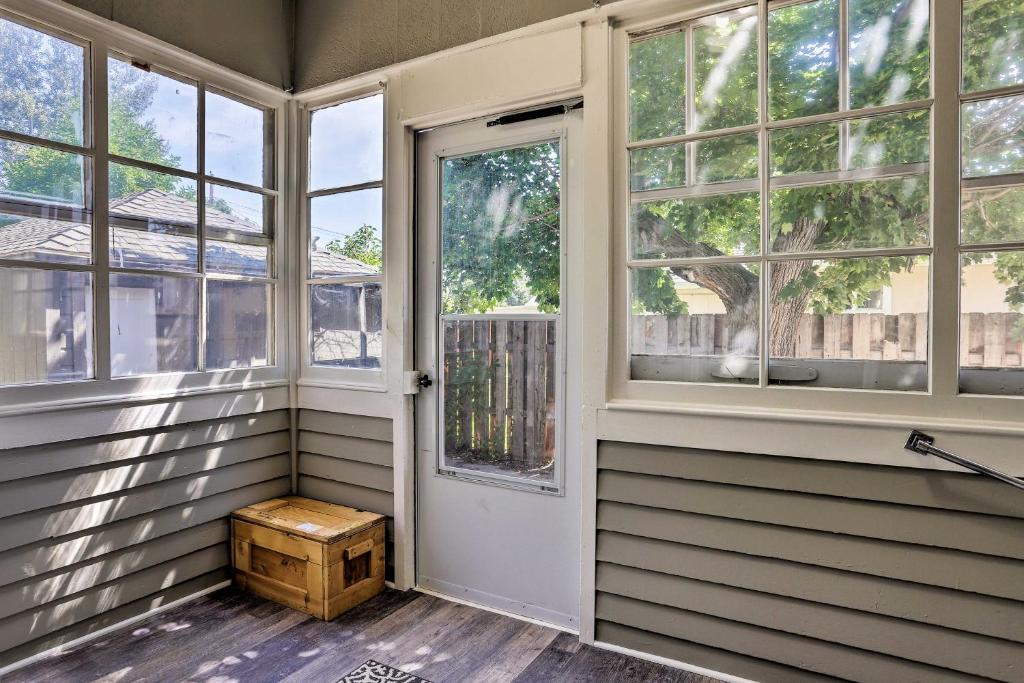 Contemporary Sheridan Home with Porch - Walk Downtown - image 3