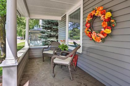 Contemporary Sheridan Home with Porch - Walk Downtown - image 6