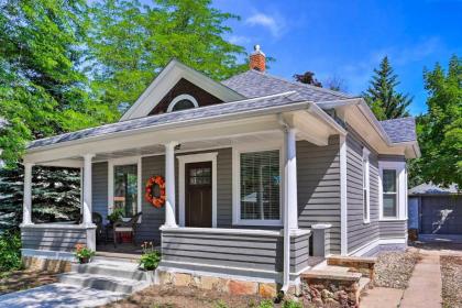 Contemporary Sheridan Home with Porch - Walk Downtown - image 8