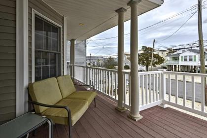 Charming Ship Bottom Home - Walk to the Beach! - image 12