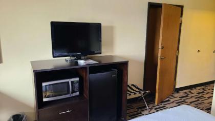 Best Western Shippensburg - image 14