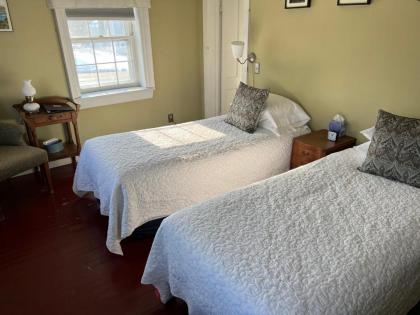 Shoreham Inn Bed & Breakfast - image 13