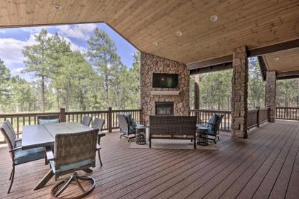 Stylish House in Show Low with Expansive Deck! - image 2