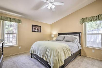 Restful Show Low Abode Near Parks and Trails! - image 15