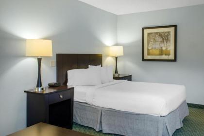 Ramada by Wyndham Shreveport Airport - image 15