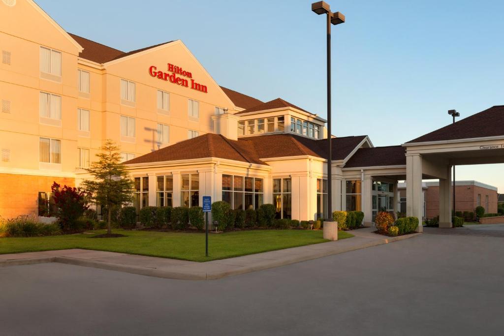 Hilton Garden Inn Shreveport - main image