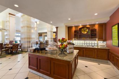 Hilton Garden Inn Shreveport - image 11