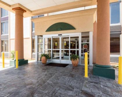 Quality Inn Shreveport - image 8