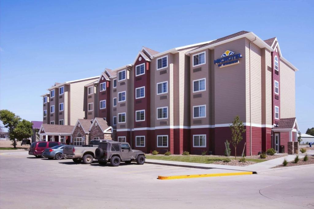 Microtel Inn & Suites - main image