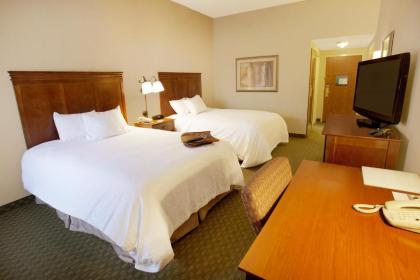 Hampton Inn Sidney - image 14