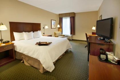 Hampton Inn Sidney - image 8