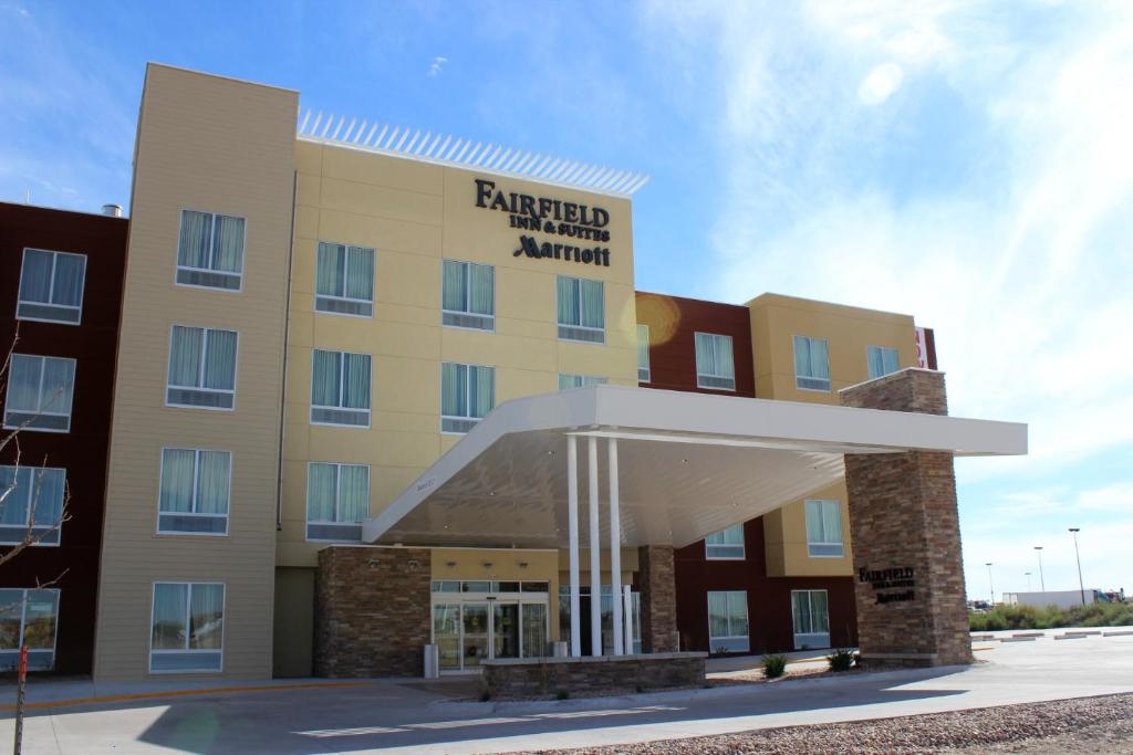 Fairfield Inn & Suites by Marriott Sidney - main image