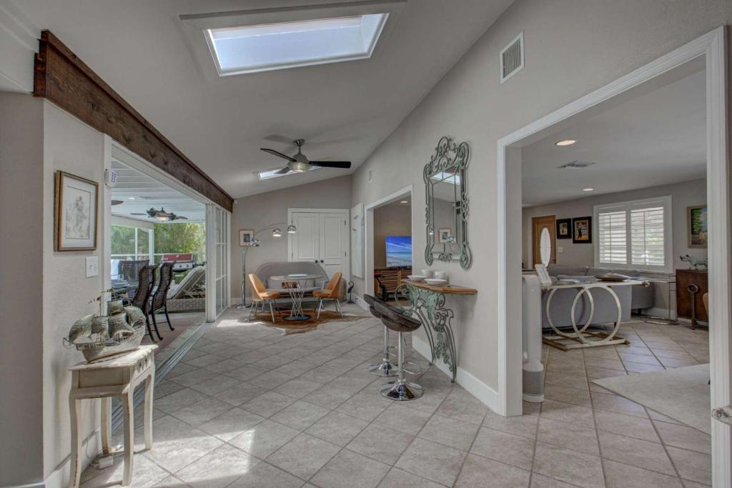 Canopy Cottage on Siesta Key - image 4