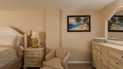 Luxury Contemporary Style Apartment on The Anchorage Siesta Key Apartment 1001 - image 14