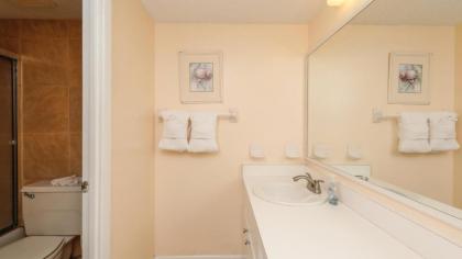 Perfect 2 Bedroom Apartment on The Anchorage Siesta Key Apartment 1004 - image 11