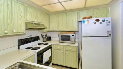 Rent the Perfect 2 Bedroom Apartment on The Anchorage Siesta Key Apartment 1009 - image 11