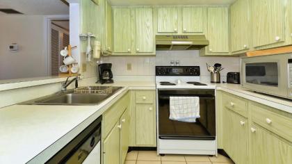 Rent the Perfect 2 Bedroom Apartment on The Anchorage Siesta Key Apartment 1009 - image 12