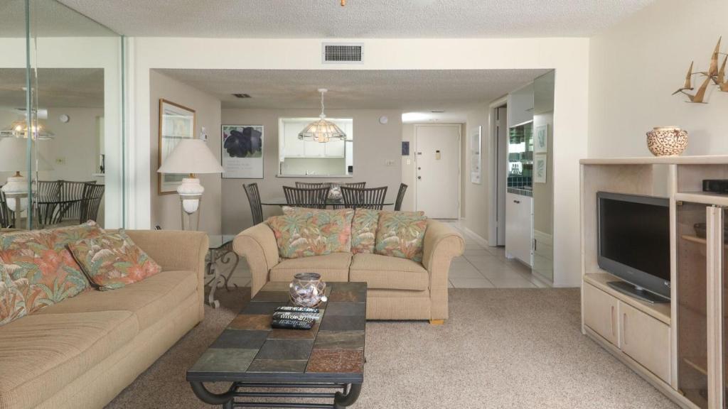 Beautiful Apartment with first class amenities on The Anchorage Siesta Key Apartment 1019 - image 6