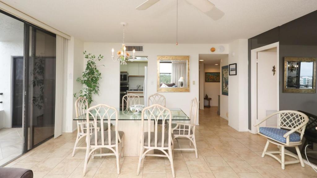 Luxury Private Apartment on The Anchorage Siesta Key Apartment 1028 - image 4