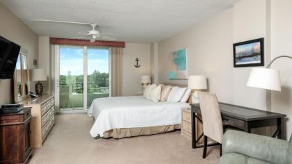 Perfect 2 Bedroom Apartment on The Anchorage Siesta Key Apartment 1020 - image 4