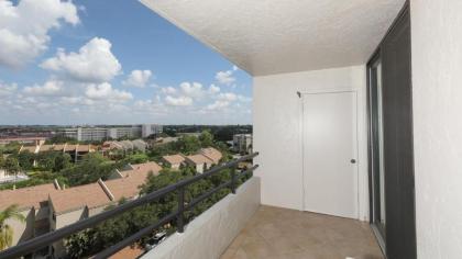 Rent the Perfect 2 Bedroom Apartment on The Anchorage Siesta Key Apartment 1031 - image 10