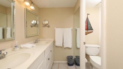 Rent the Perfect 2 Bedroom Apartment on The Anchorage Siesta Key Apartment 1031 - image 15