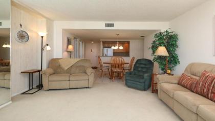 Rent the Perfect 2 Bedroom Apartment on The Anchorage Siesta Key Apartment 1031 - image 5