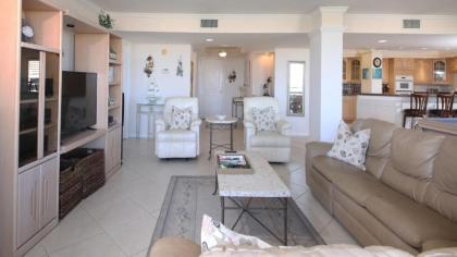 Rent the Perfect 3 Bedroom Apartment on The Anchorage Siesta Key Apartment 1022 - image 6