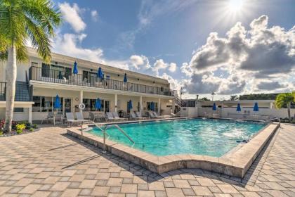 Beachfront Paradise in Heart of Siesta Key! - image 10