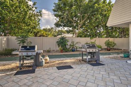 Beachfront Paradise in Heart of Siesta Key! - image 11