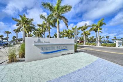 Beachfront Paradise in Heart of Siesta Key! - image 9