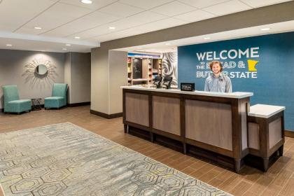 Hampton Inn Sikeston - image 11