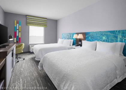 Hampton Inn Sikeston - image 3