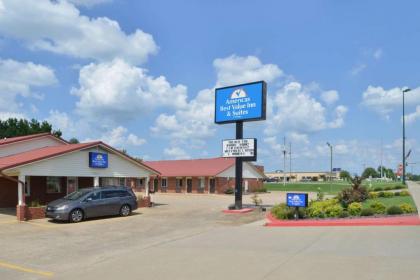 Americas Best Value Inn and Suites Siloam Springs - image 12