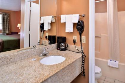 Americas Best Value Inn and Suites Siloam Springs - image 15