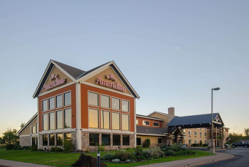 AmericInn by Wyndham Silver Bay - main image